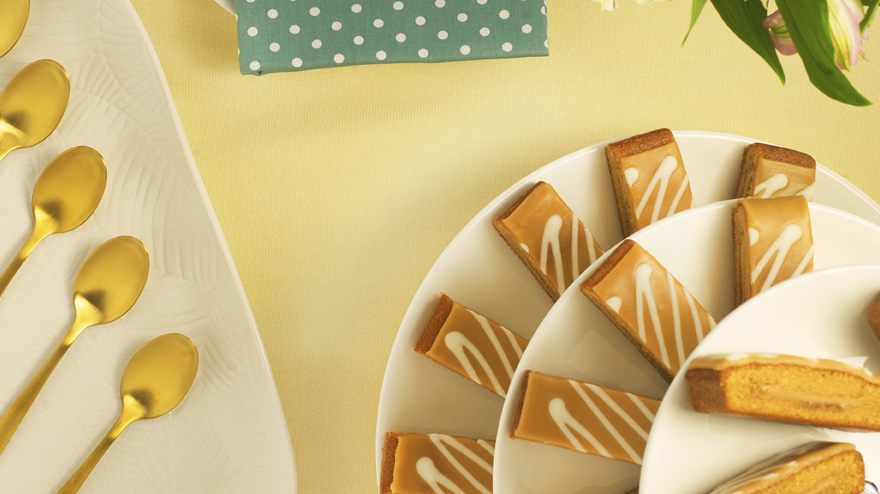 salted caramel slices